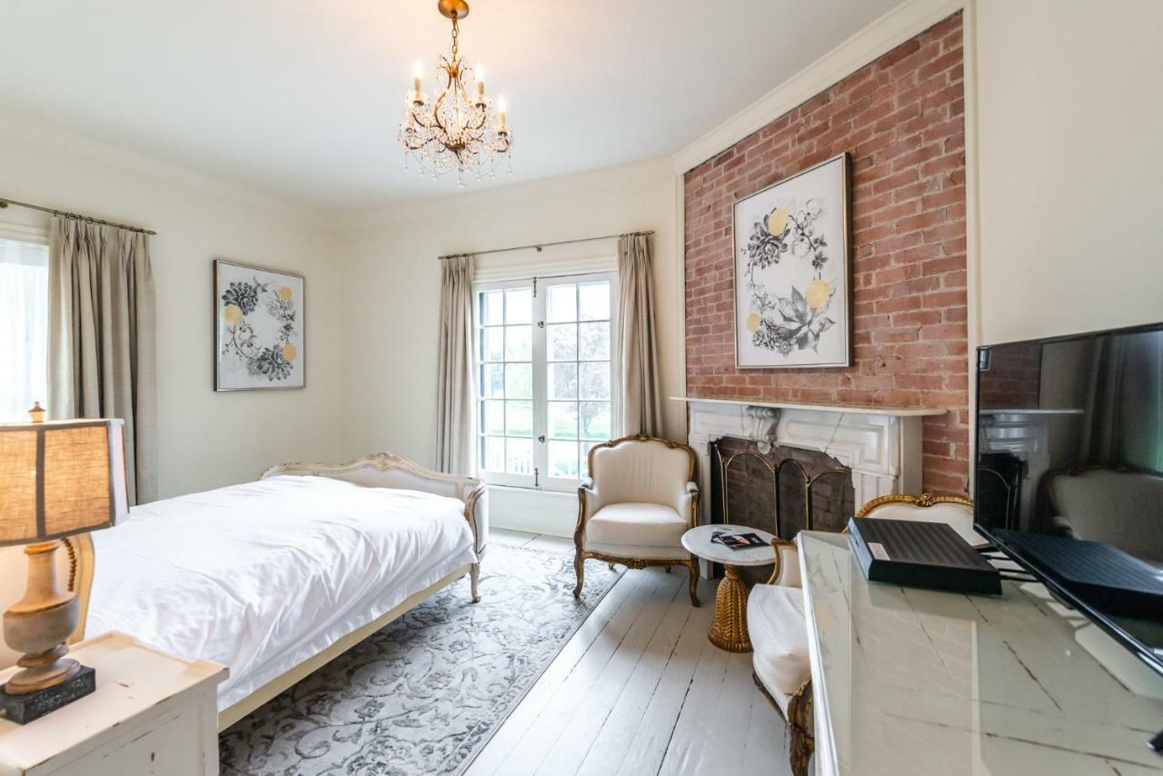 Lakewinds Country Manor Bed & Breakfast Niagara-on-the-Lake Ngoại thất bức ảnh